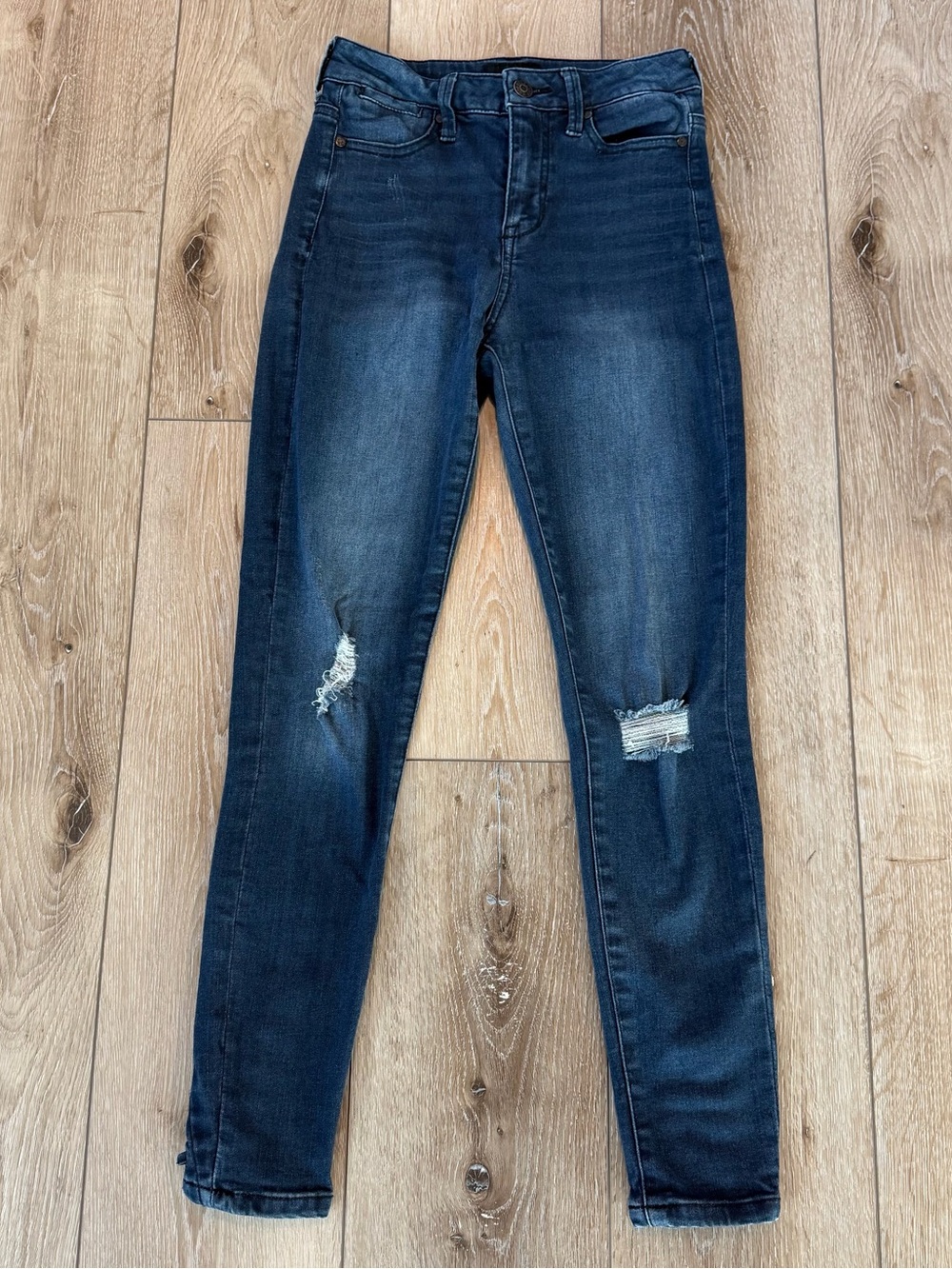 Celebrity Pink Dark Blue Distressed High Rise Ankle Skinny Jeans 0 / 24